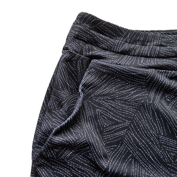 JOE FRESH Black & White Shorts XL - Picture 3 of 5